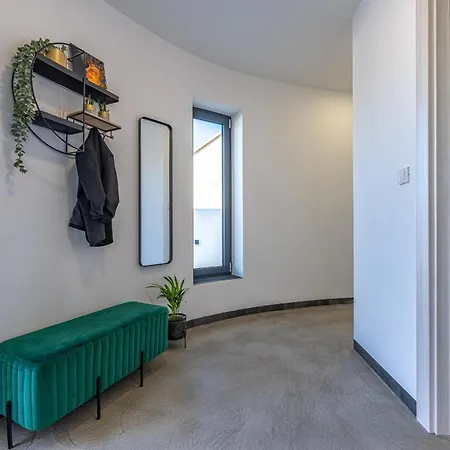 Aura Holiday home *
